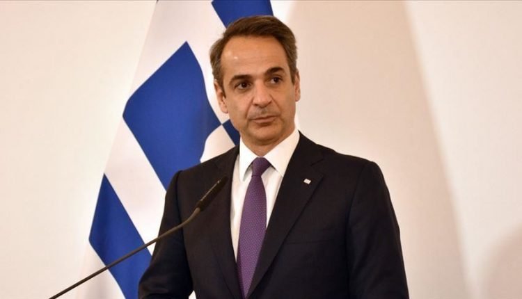 رئيس وزراء اليونان يرضخ: حان وقت الدبلوماسية