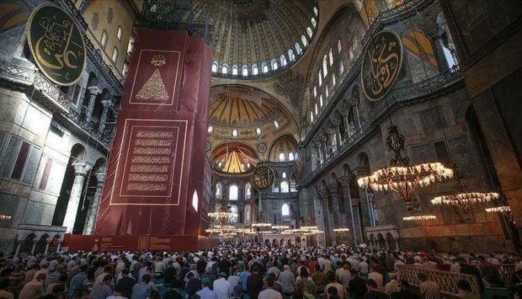 الرئاسة التركية تقدم استئنافا ضد قرار "آيا صوفيا".. هل يعود متحفًا؟