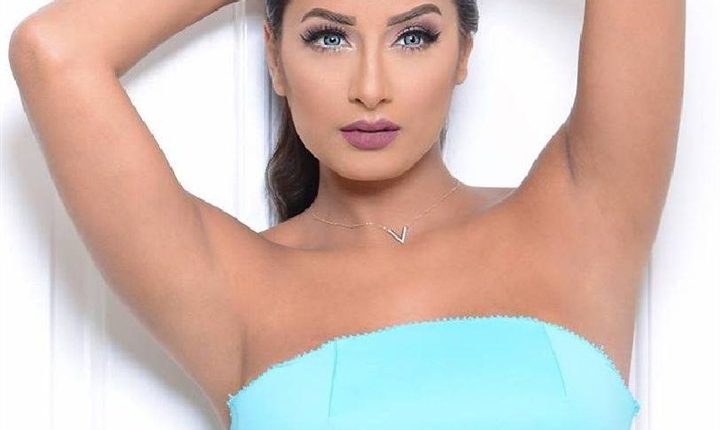 النجمة المصرية جوري بكر