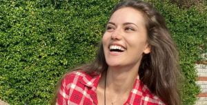 النجمة التركية فهرية أفجان