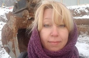 وفاة صحفية روسية بعدما أضرمت النار في نفسها