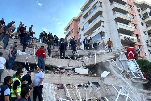 ارتفاع جديد على أعداد ضحايا زلزال إزمير