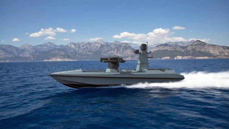 القوات التركية تبدأ بتجريب أول قارب محلي الصنع مسير عن بعد