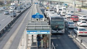 المواصلات مجانية غدًا في 5 مدن تركية