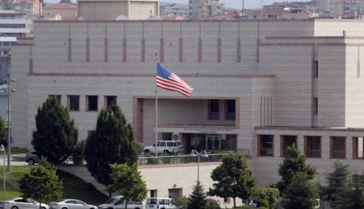 تركيا: السفارة الأمريكية تفتقر للَّباقة الدبلوماسية في هذا الأمر