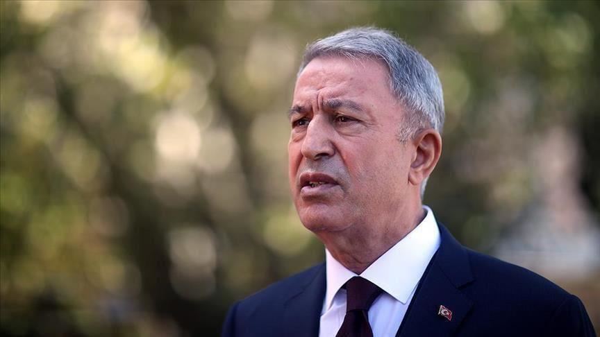 وزير الدفاع التركي يكشف ما كانت تحمله السفينة التي تم تفتيشها في البحر