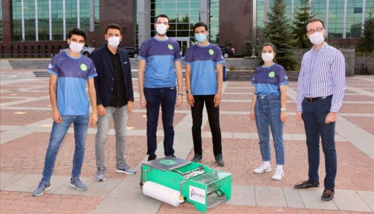 انجاز جديد.. روبوت تركي لتنظيف المسطحات المائية