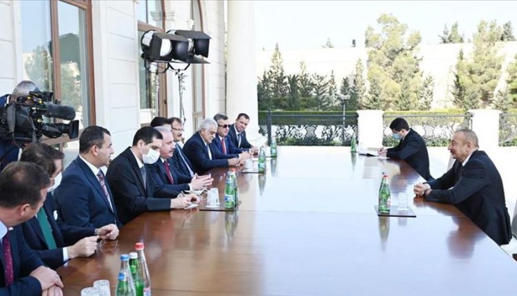 الرئيس الأذري يستقبل وفدا برلمانيا يضم كل الأحزاب التركية