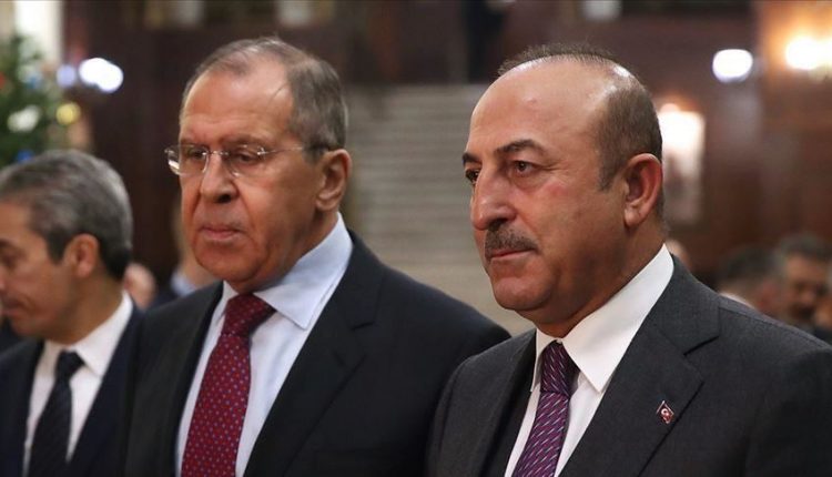 وزير الخارجية التركي يتصل "غاضبا" بنظيره الروسي