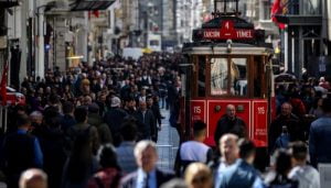 تراجع معدل البطالة في تركيا إلى 13.4 %.. تفاصيل وأرقام