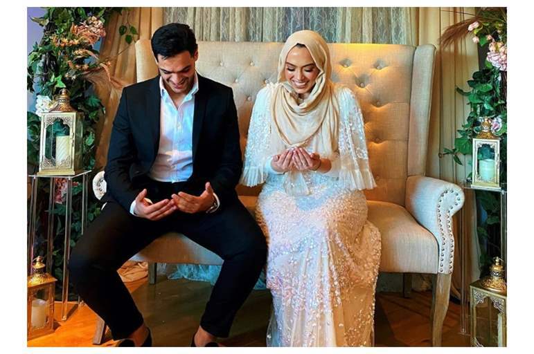 حفيدة فنان مصري شهير تخطف الأنظار بعد ظهورها بـ الحجاب في حفل خطوبتها 3