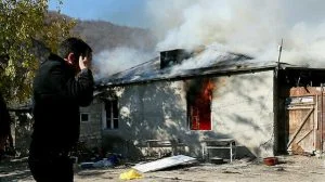 الأرمن عقب مغادرتهم المناطق المحتلة: نتمنى أن يموت باشينيان كالكلب!