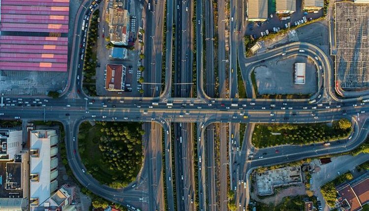 قرار تاريخي بشأن الطريق السريع D-100 في ولاية كوجلي