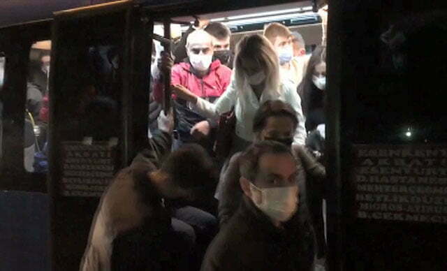 اسنيورت: حـافلة صغيرة تقل 41 راكبا بدل من 14