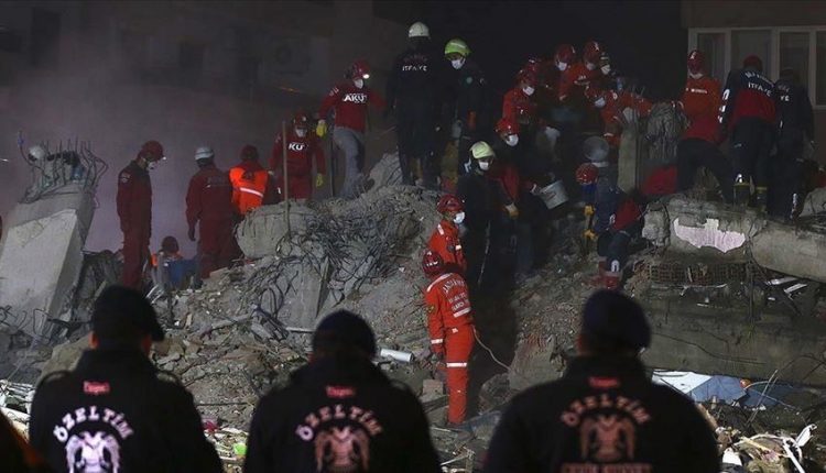 ارتفاع حصيلة ضحايا زلزال إزمير