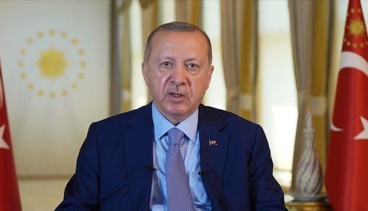 الرئيس أردوغان ينعى كبير المفاوضين الفلسطينيين