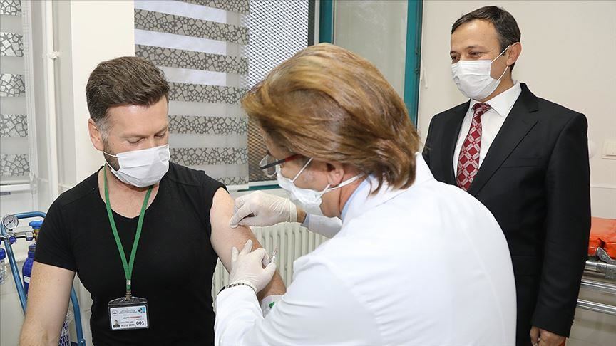 تركيا تطبق الجرعة الثانية من اللقاح المحلي لفيروس كورونا