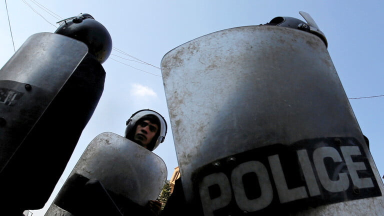 مصر.. ملثمون يحاولون اغتيال نائب في البرلمان (صورة) 29