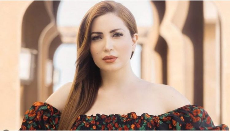 الفنانة السورية نسرين طافش