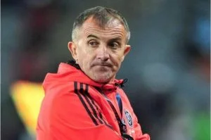 القبض علي مدرب الزمالك المصري السابق بتهمة التحرش