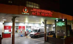 إزمير : بسبب الكحول المزيفة مصرع مواطن وإصابة شقيقه بحالة خطرة