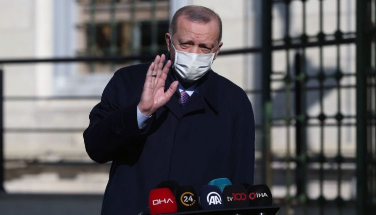 تركيا تسجل 51 وفاة