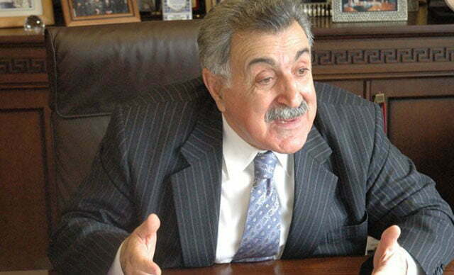 الوزير التركي الأسبق الذي توفي بفيروس كورونا تونجاي مطرجي