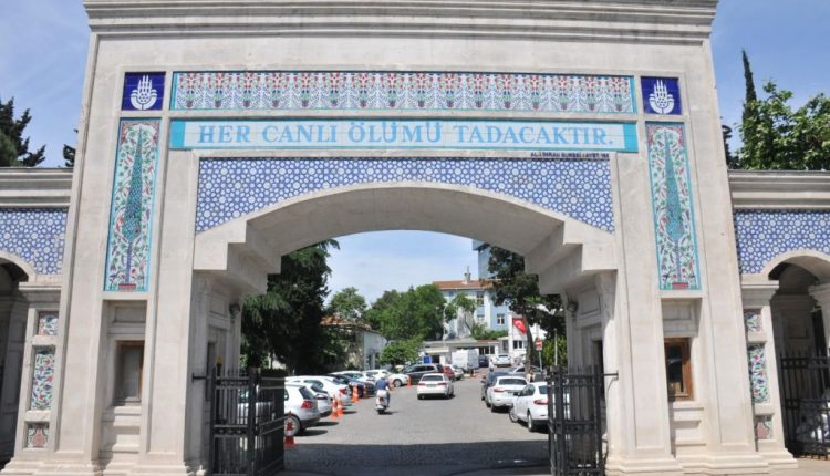 رواج "السوق السوداء" للمقابر في اسطنبول مع امتلاء المقابر