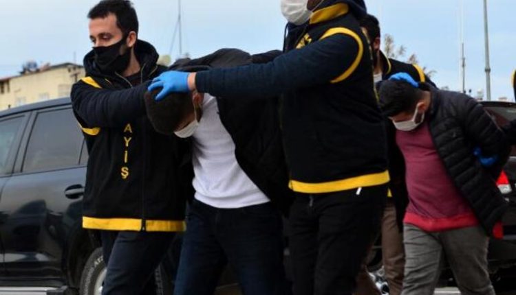 اعتقال منفذي عملية السرقة أثناء صلاة صاحب المبلغ