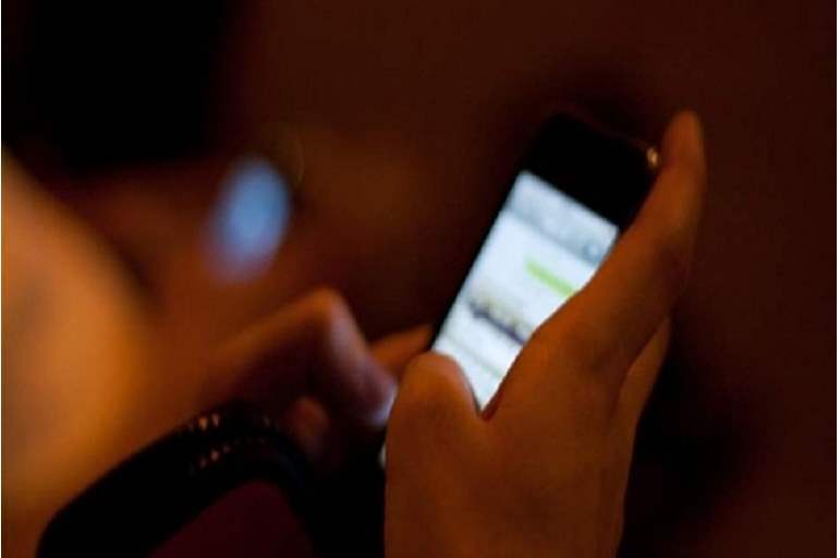 "وحل الخيانة".. هددها عشيقها بفضحها أمام زوجها.. وابتزها ماديًا 23