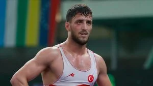 المصارع التركي