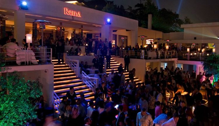 احتفال في رأس السنة (أرشيف)