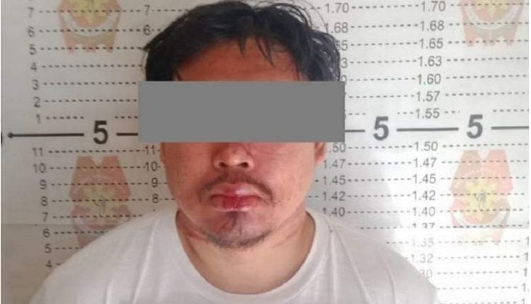 يقتل طفليه بعد ساعات من انتحار زوجته