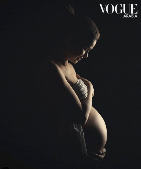 “شاهد” يسرا اللوزي تظهر شبه عارية وتصدم الجميع! 1