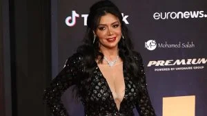 شاهد: رانيا يوسف تثير الجدل بملابسها الرياضية الجريئة