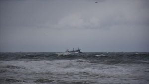 تركيا تعلن عن غرق سفينة روسية قبالة سواحلها