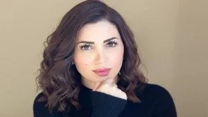 نسرين طافش تسخر من قطتها العابسة (صورة)