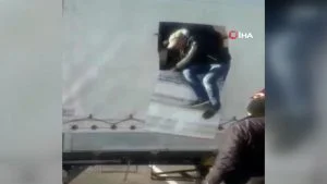 واقعة تهريب لاجئين داخل شاحنة في أضنة تُعيد للأذهان أحداث فيلم "بانكر بيلو"