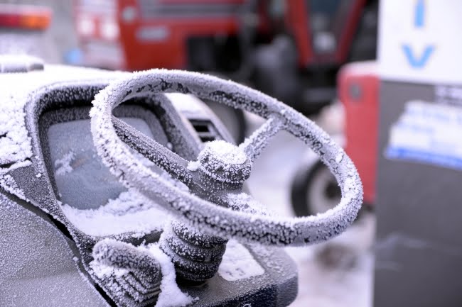 تحول مناطق إلى جليد بفعل انخفاض درجات الحرارة