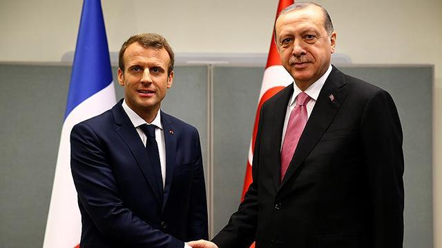 رسالة من الرئيس الفرنسي إيمانويل ماكرون إلى الرئيس أردوغان