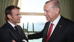 "يا عزيزي طيب!".. تركيا تكشف عن رسالة من ماكرون إلى أردوغان