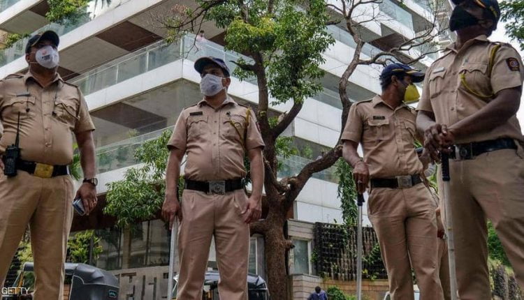 هندية قتلت زوجها طعنا ثم نشرت "التدوينة المروعة" على فيسبوك