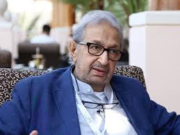 نور الشريف يشارك في دراما رمضان 2021.. بعد 6 سنوات من وفاته