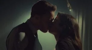 غرامة مالية على مسلسل “أنت اطرق بابي” بسبب مشهدي الاستحمام والتدليك