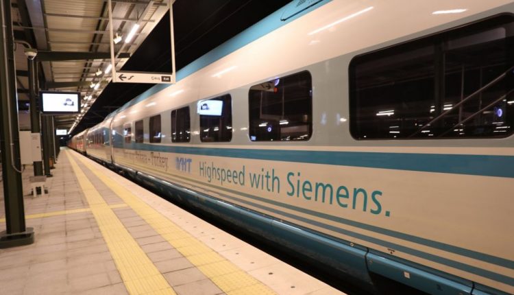 حادث تصادم قطارين في سوهاج