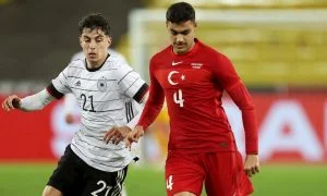 اللاعب التركي أوزان كاباك