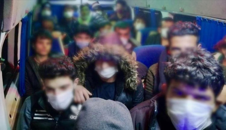 القبض على عشرات المهاجرين السوريين في إسكي شهير