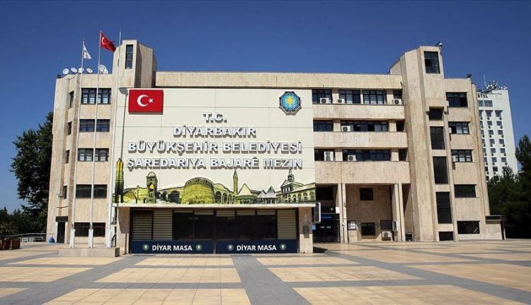 بلدية في تركيا تفتتح دورة بـ 6 لغات!