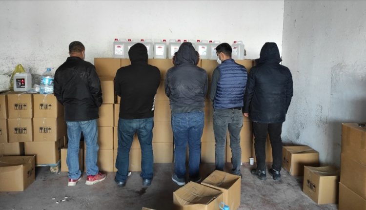 ضبط 9 أطنان مشروبات كحولية مغشوشة في اسطنبول