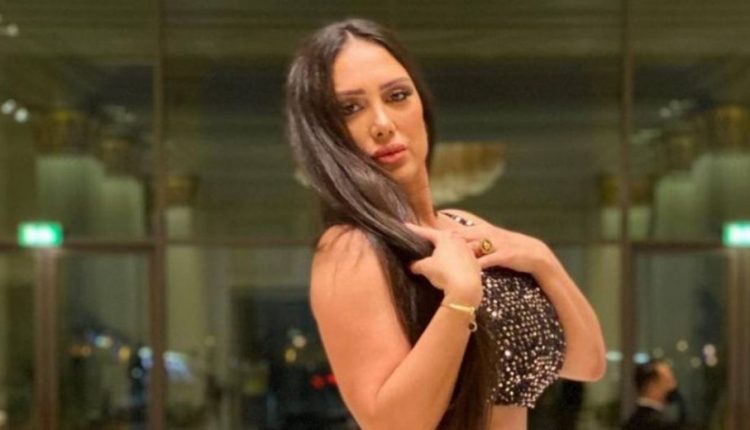 النجمة الاستعراضية إليسار